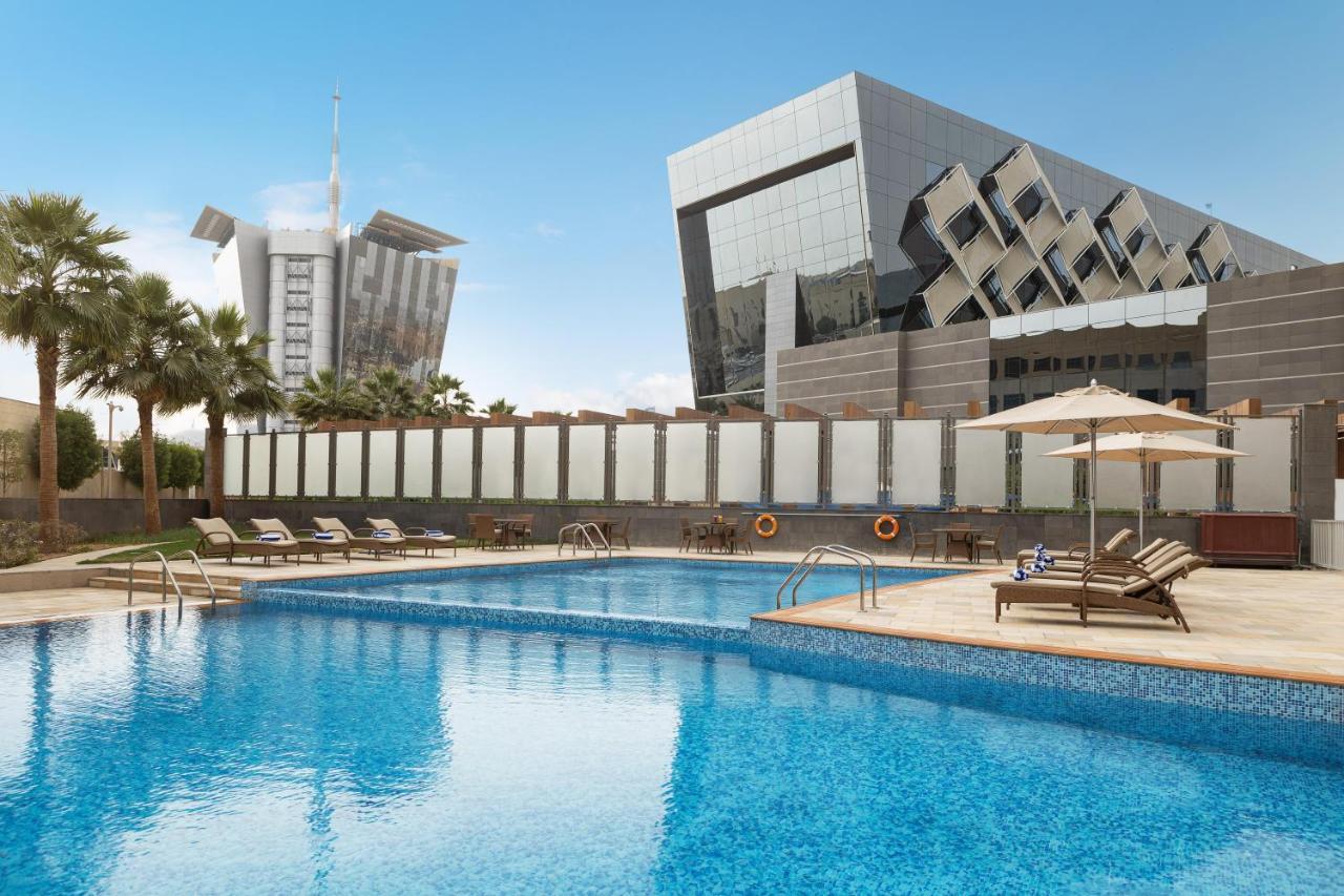 คราวน์ พลาซา ริยาดห์ อาร์ดีซี โฮเต็ล แอนด์ คอนเวนชั่น Hotel ภายนอก รูปภาพ The Address Downtown Dubai