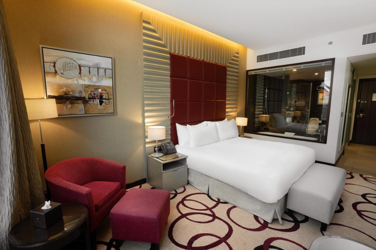 คราวน์ พลาซา ริยาดห์ อาร์ดีซี โฮเต็ล แอนด์ คอนเวนชั่น Hotel ภายนอก รูปภาพ Deluxe room